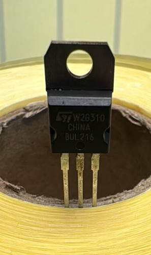 Transistor npn - transistor,